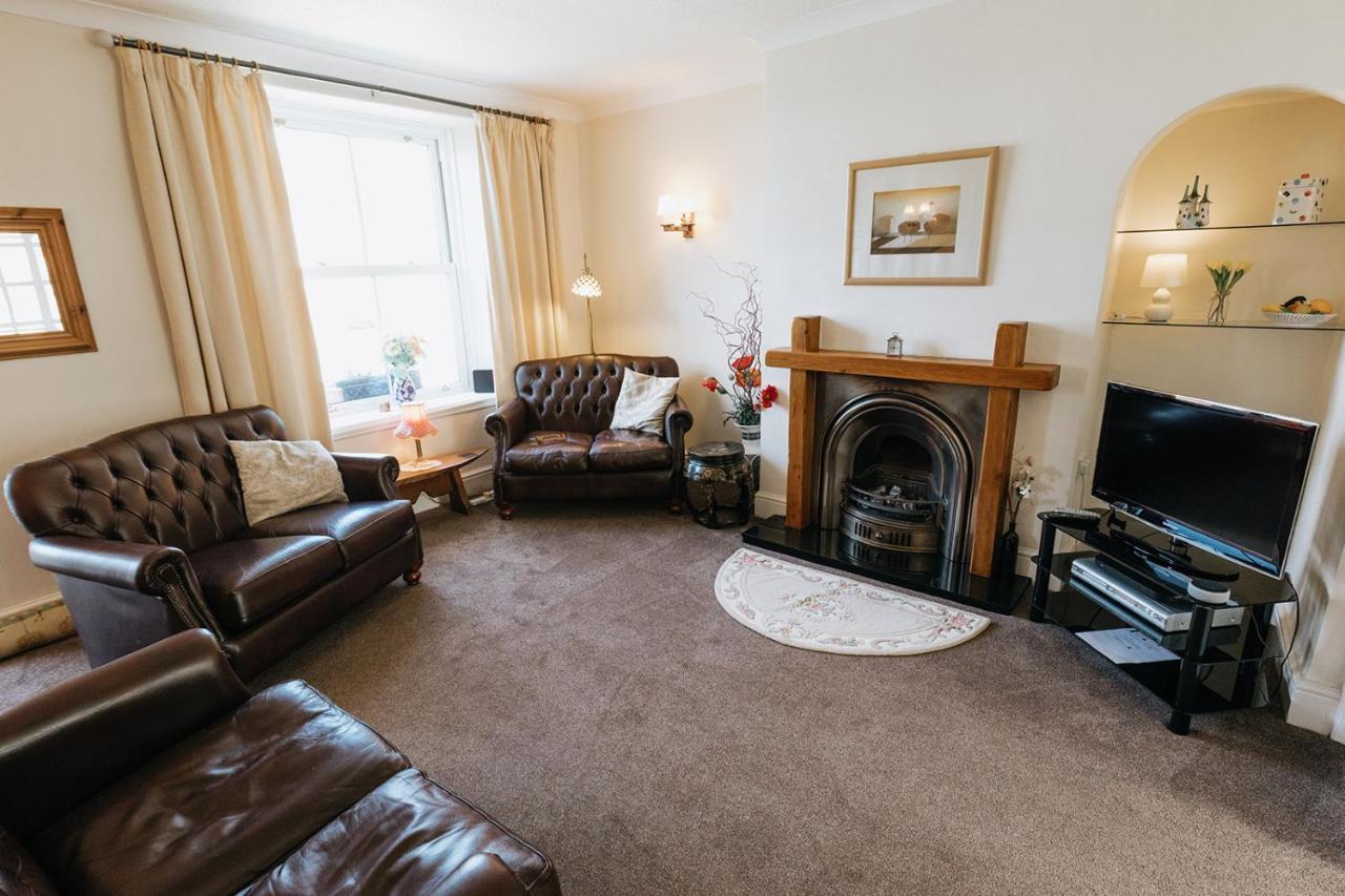 Willow Cottage - Cost 3 Bed Cottage In Penrhyn Bay With Sea Views With Access To Snowdonia Rhôs-on-Sea Eksteriør bilde